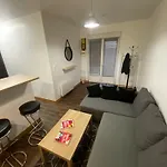 Agreable Appartement In Montmartre