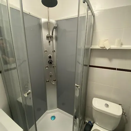 Apartment Agreable In Montmartre